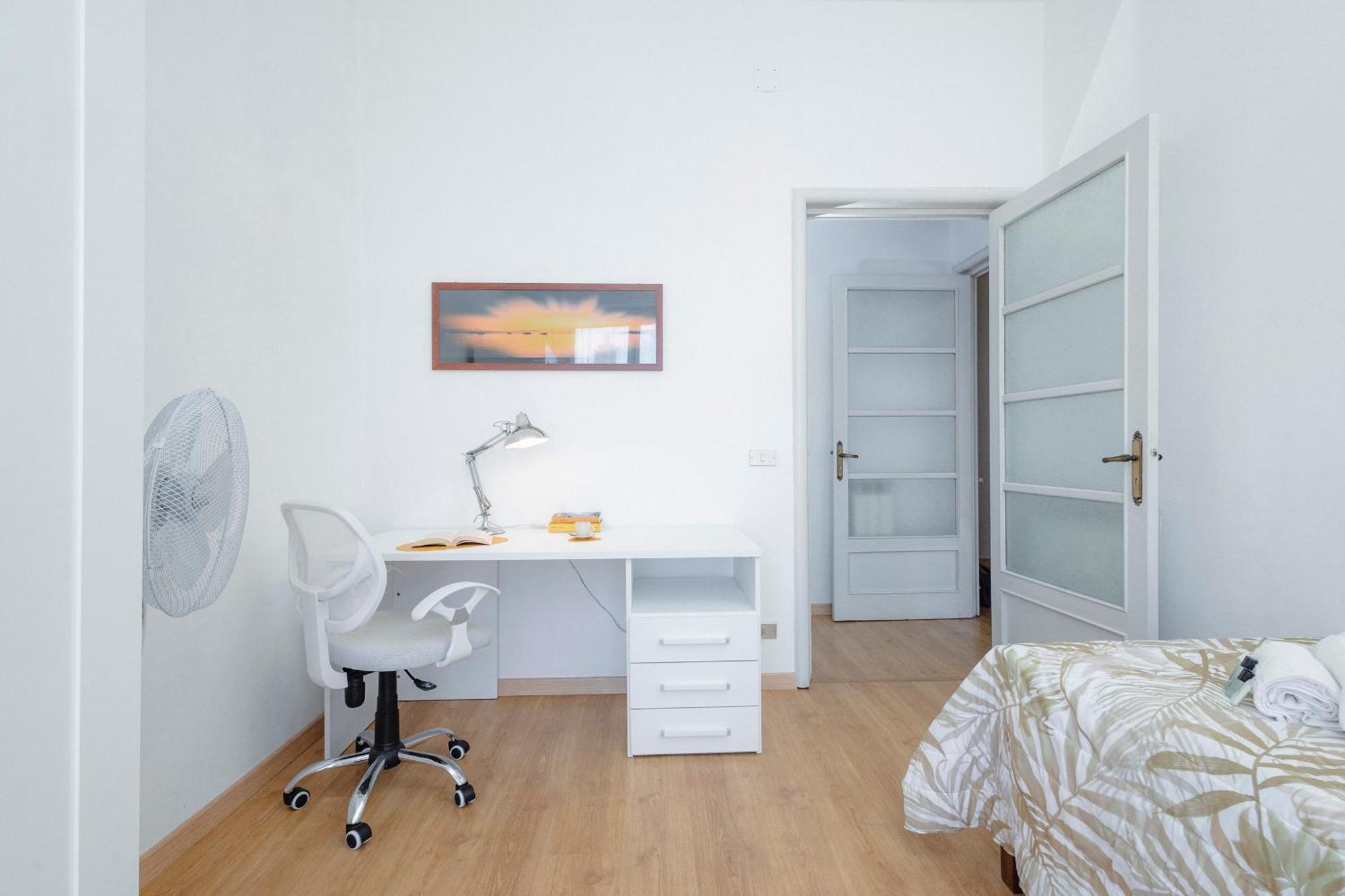 "L'Attico Bianco" City View 10 M A Piedi Dal Mare Savona Exterior foto