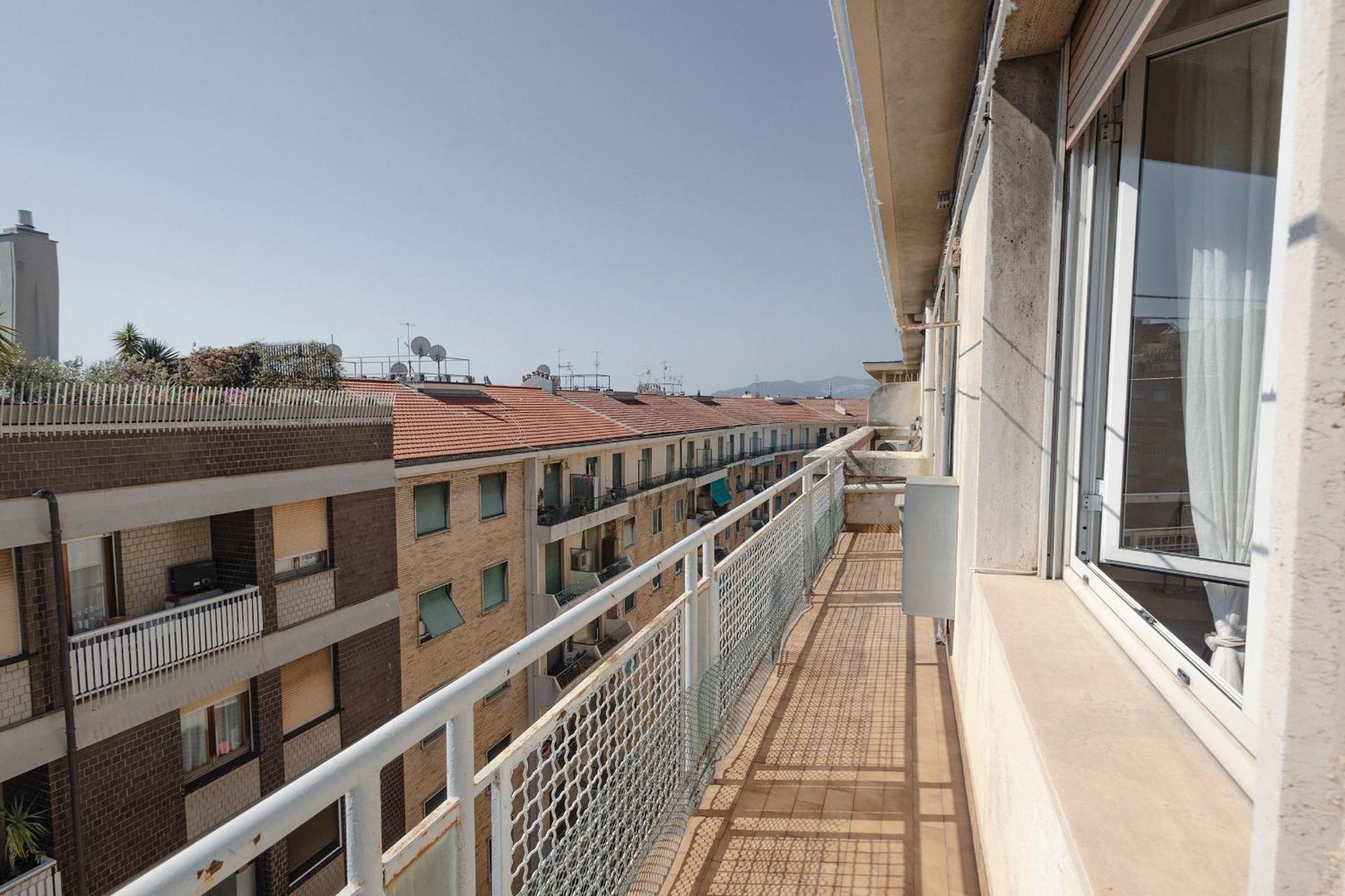 "L'Attico Bianco" City View 10 M A Piedi Dal Mare Savona Exterior foto